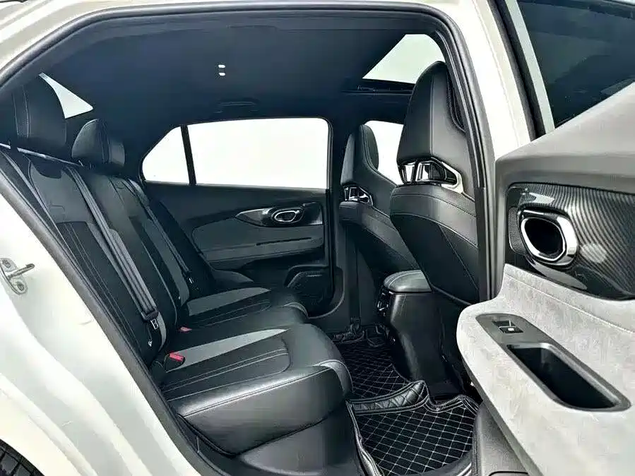 GAC Motor Shadow Leopard — фото 6