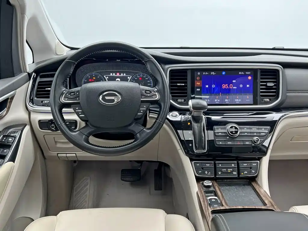 GAC Motor Trumpchi M8 — фото 20