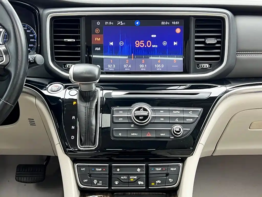 GAC Motor Trumpchi M8 — фото 22