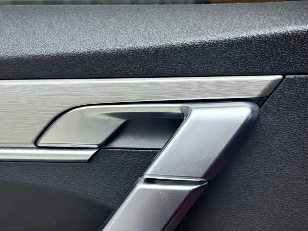 Geely Binyue — фото 13