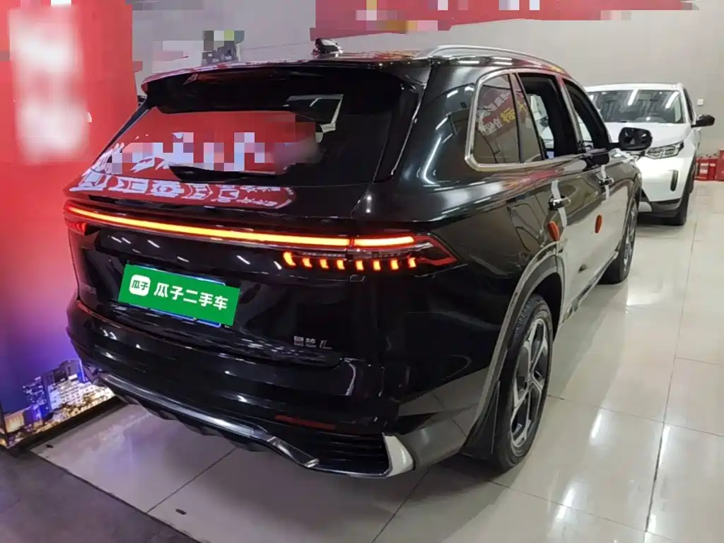 Geely Xingyue L — фото 4