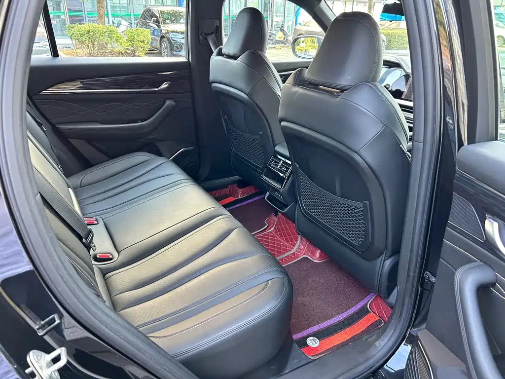 Geely Xingyue L — фото 23