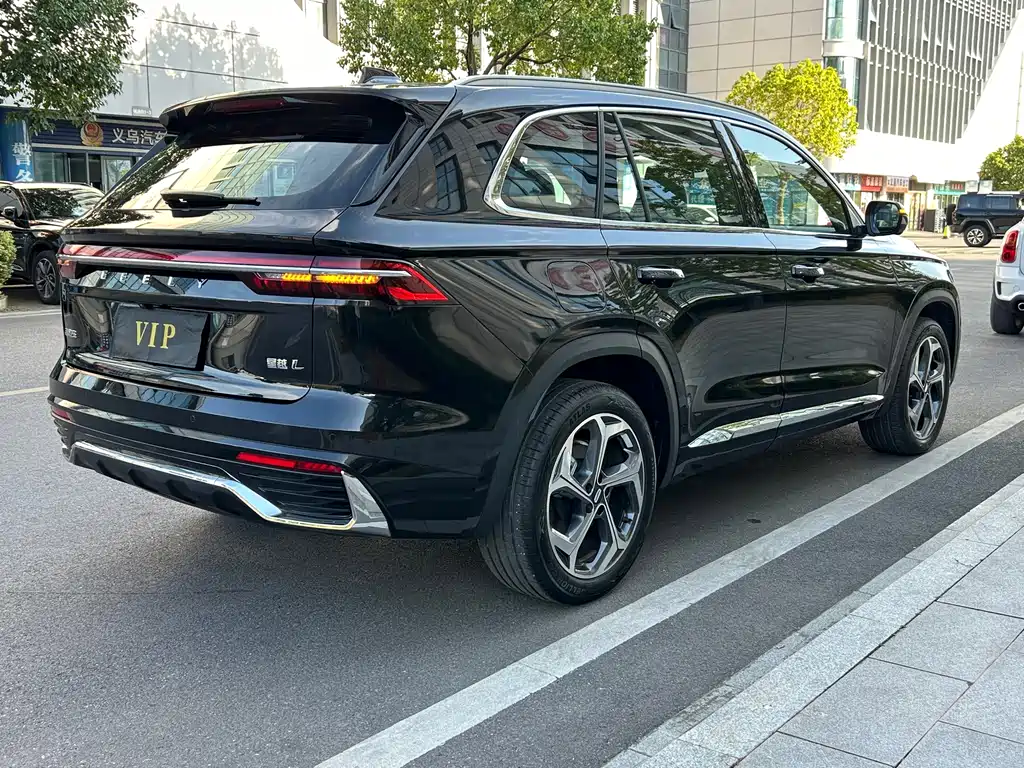 Geely Xingyue L — фото 9