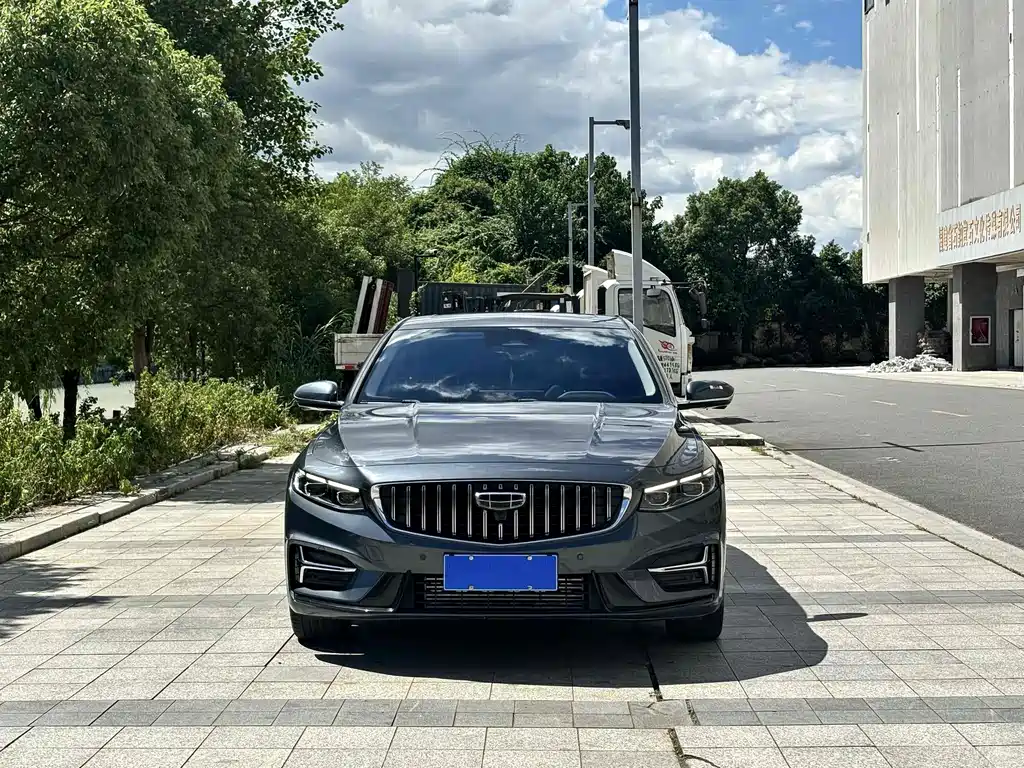 Geely Preface — фото 2