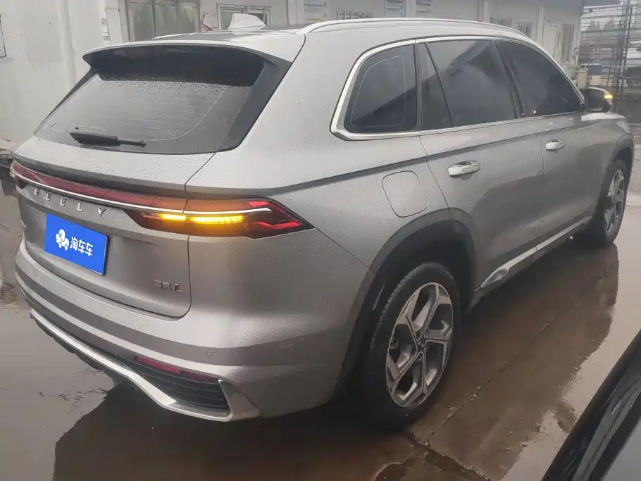 Geely Xingyue L — фото 3