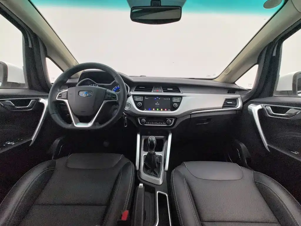 Geely Vision X3 — фото 5