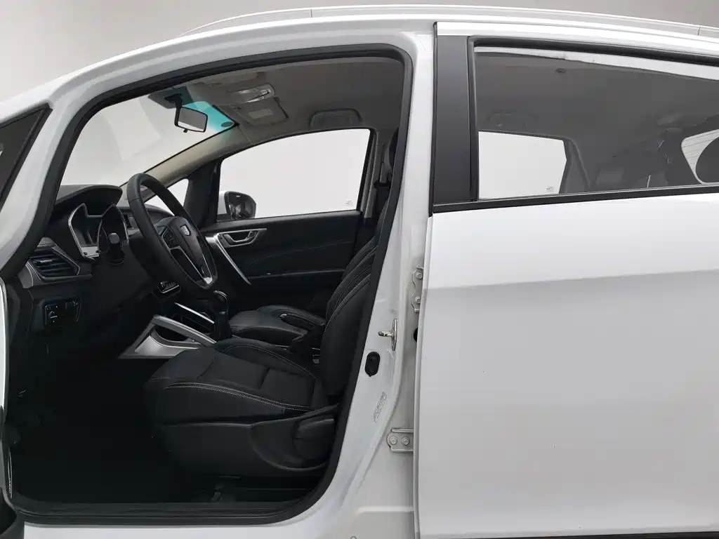 Geely Vision X3 — фото 10