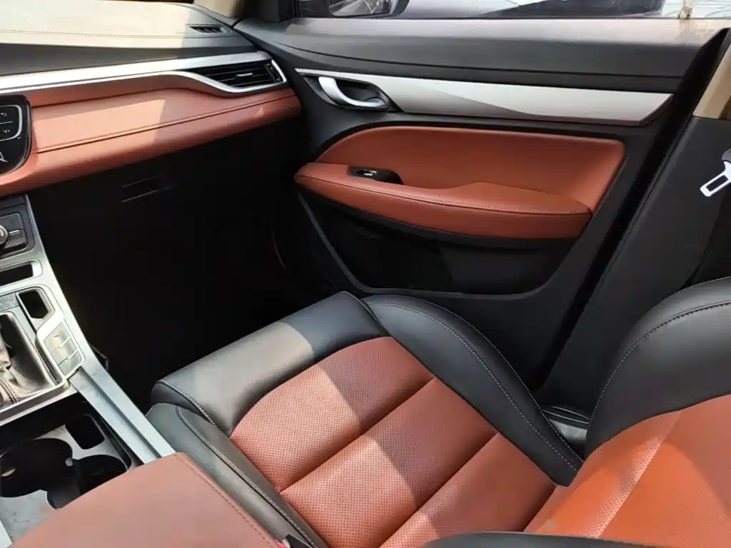 Geely Vision S1 — фото 4