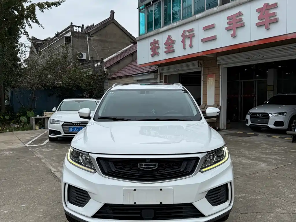 Geely Vision X6 — фото 3