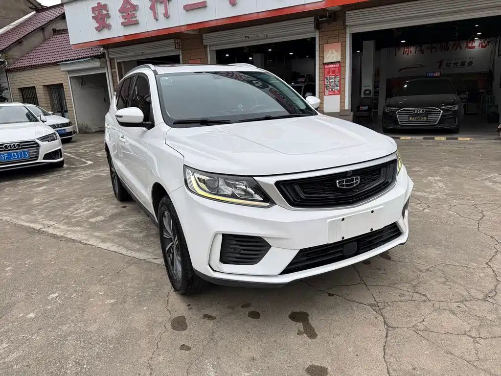 Geely Vision X6 — фото 5