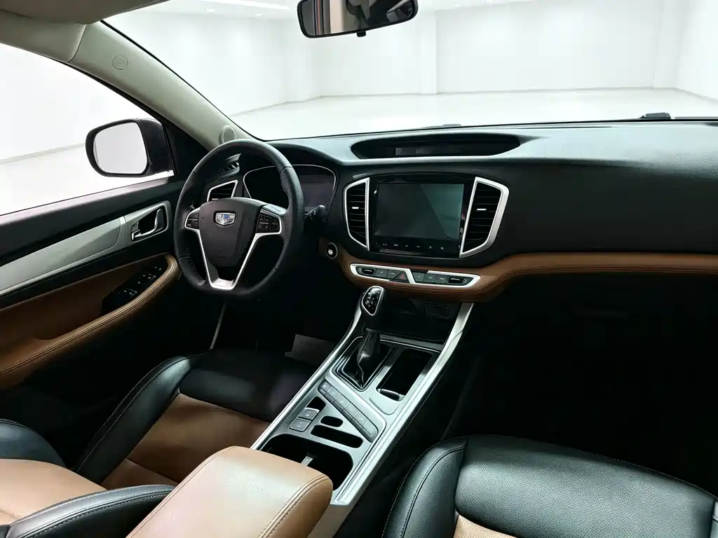Geely Vision X6 — фото 8