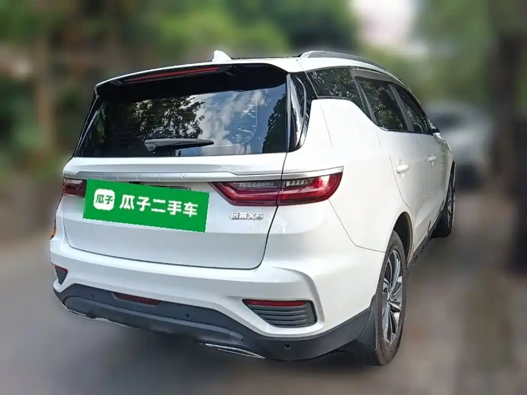 Geely Vision X6 — фото 6