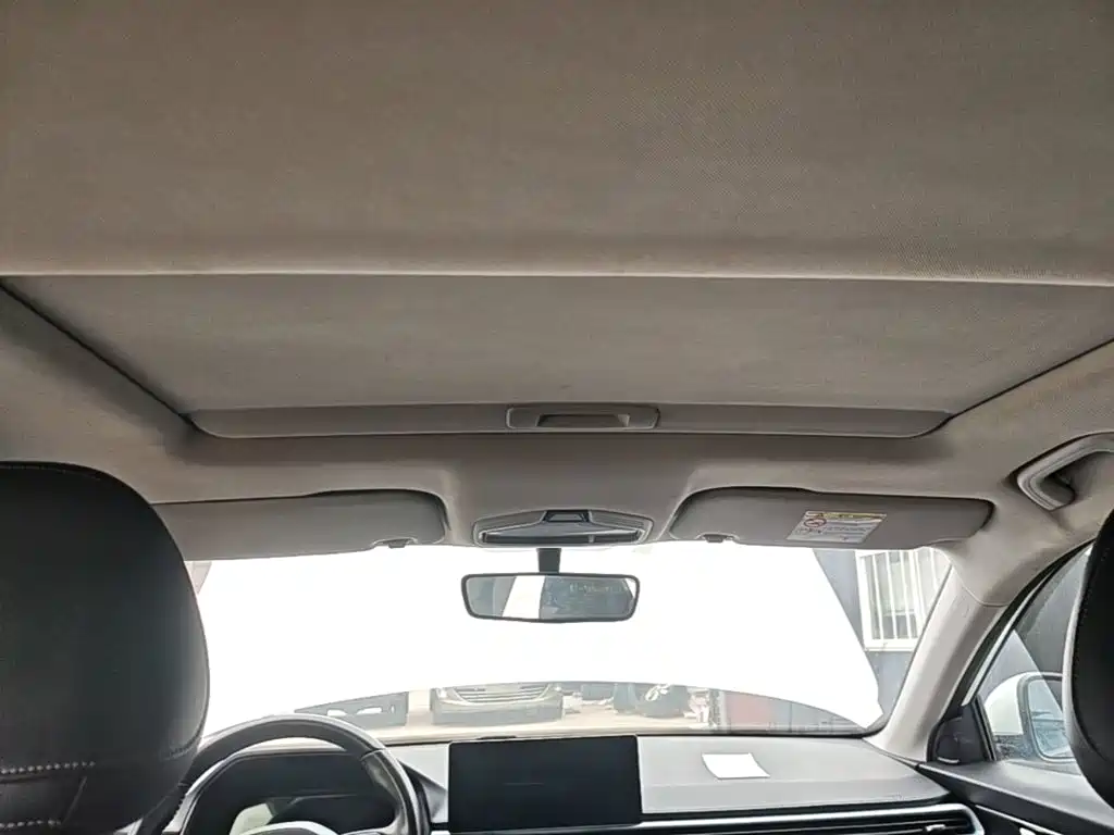 Geely Emgrand — фото 17