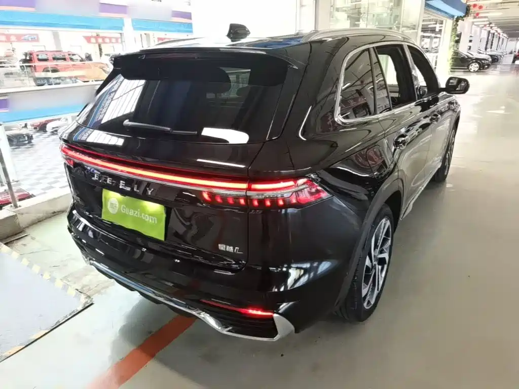 Geely Xingyue L — фото 6