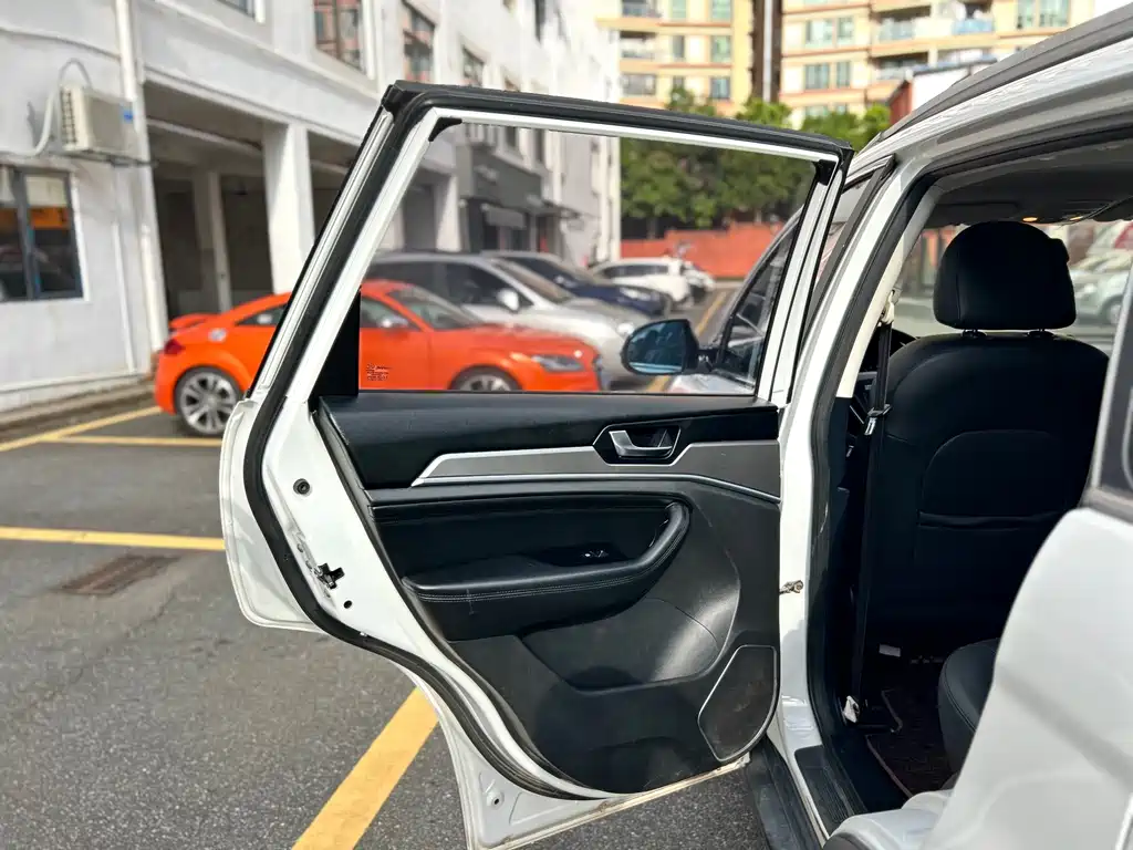 Haval H6 — фото 13