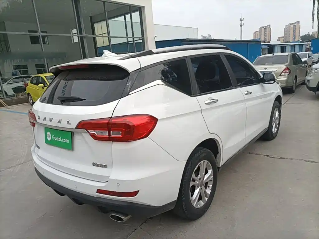 Haval M6 — фото 6