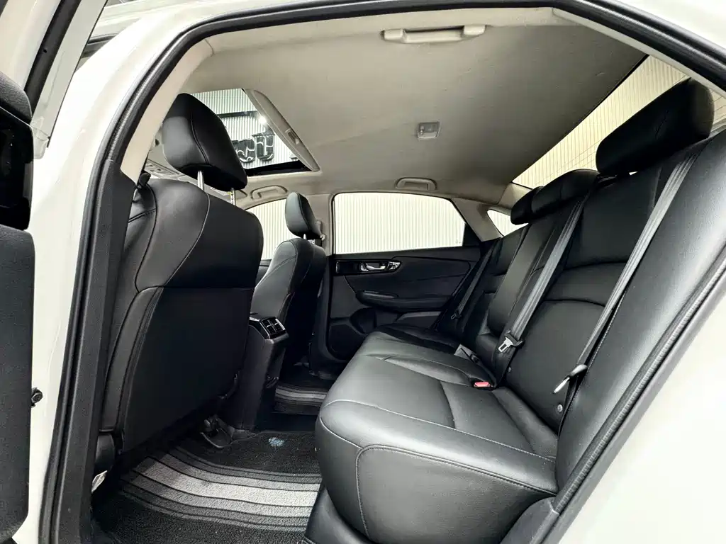 Honda Envix — фото 10