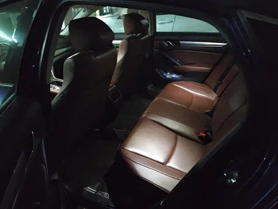 Honda Inspire — фото 11