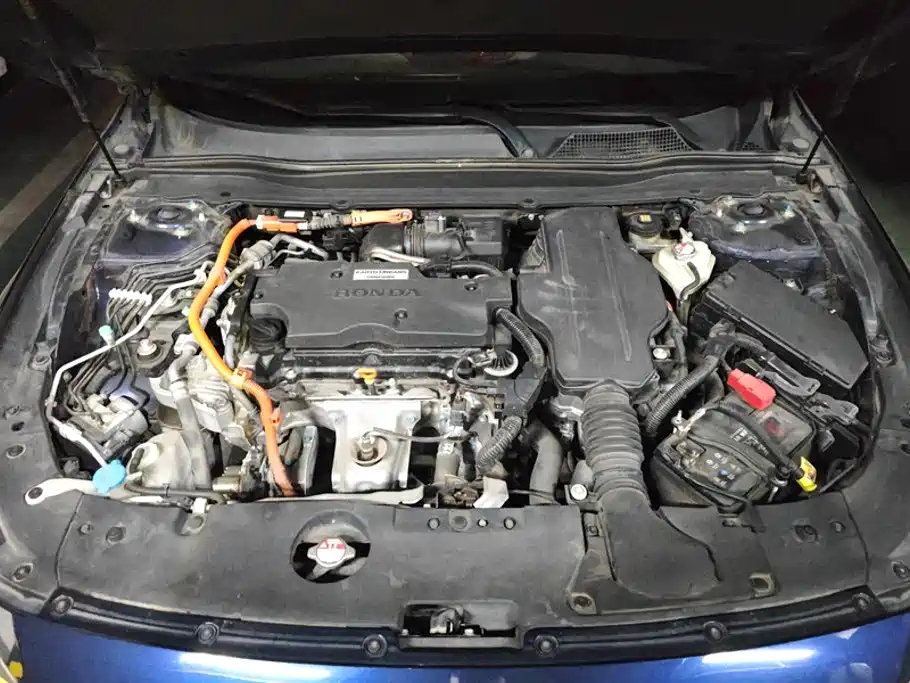 Honda Inspire — фото 10