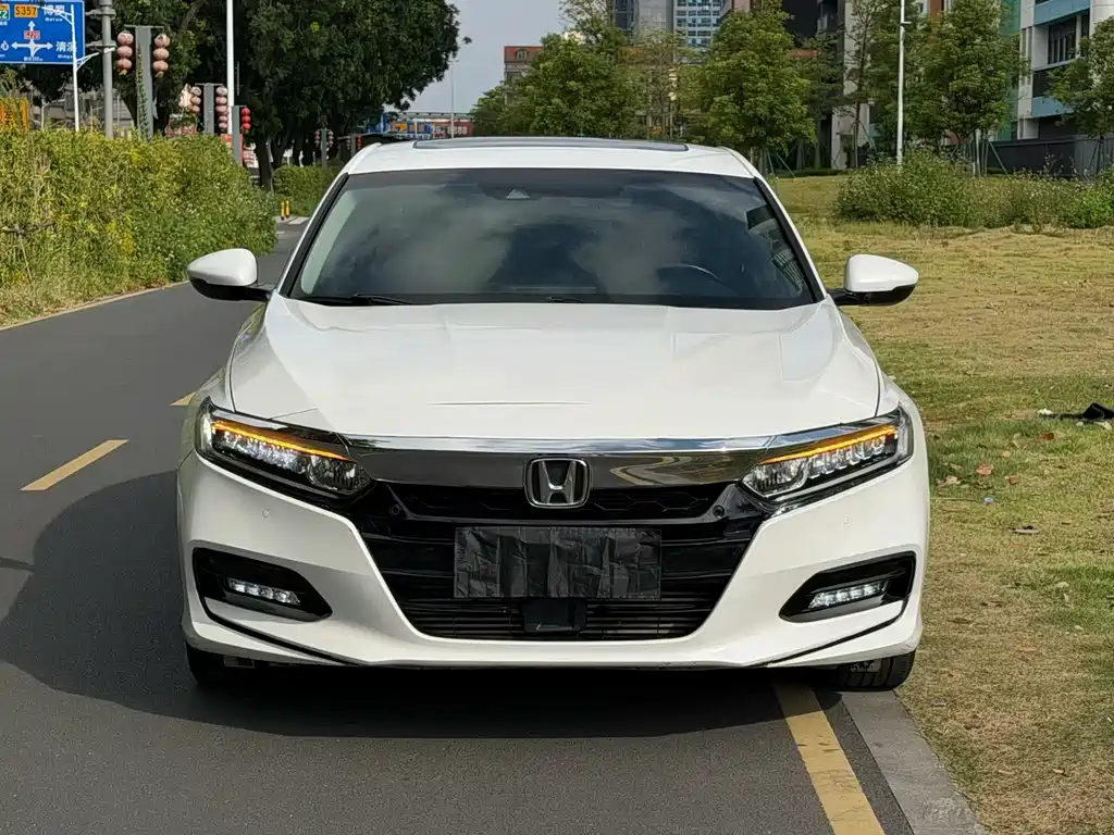Honda Accord — фото 2