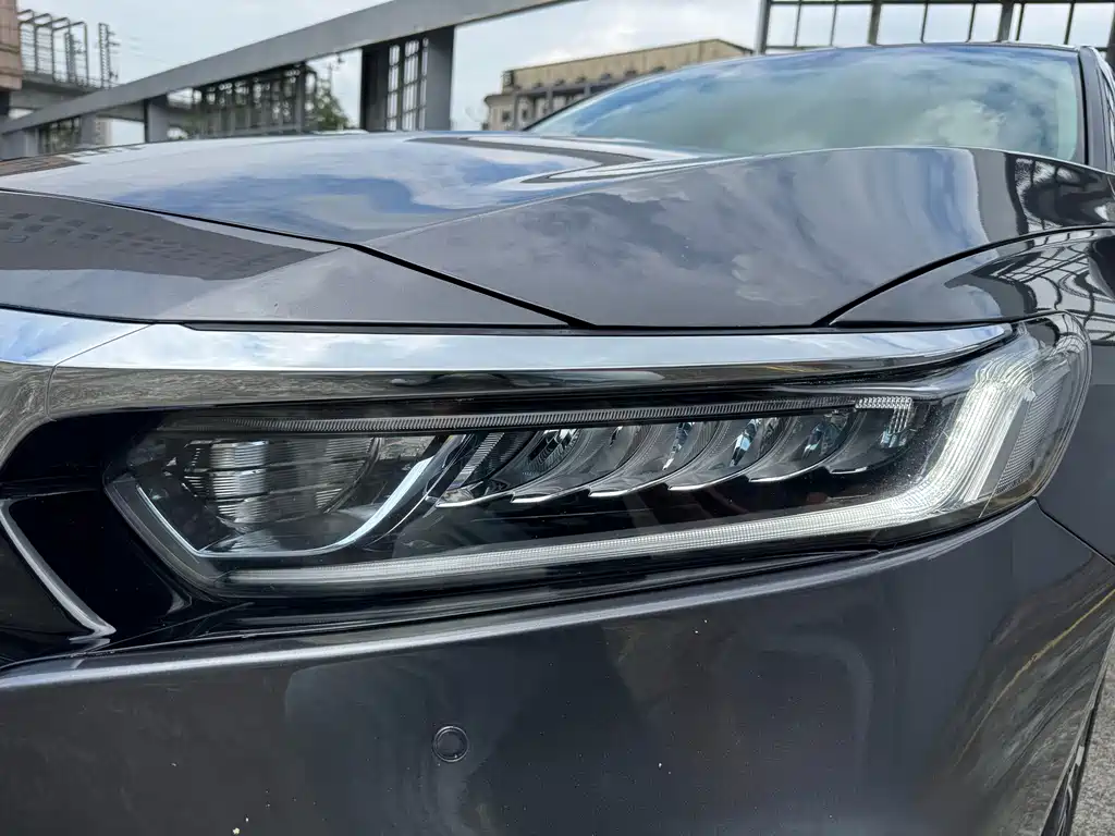 Honda Accord — фото 26