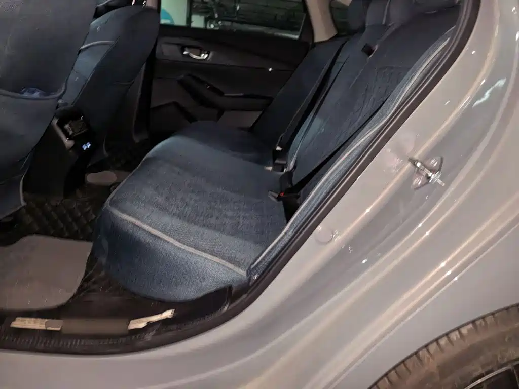 Honda Inspire — фото 18