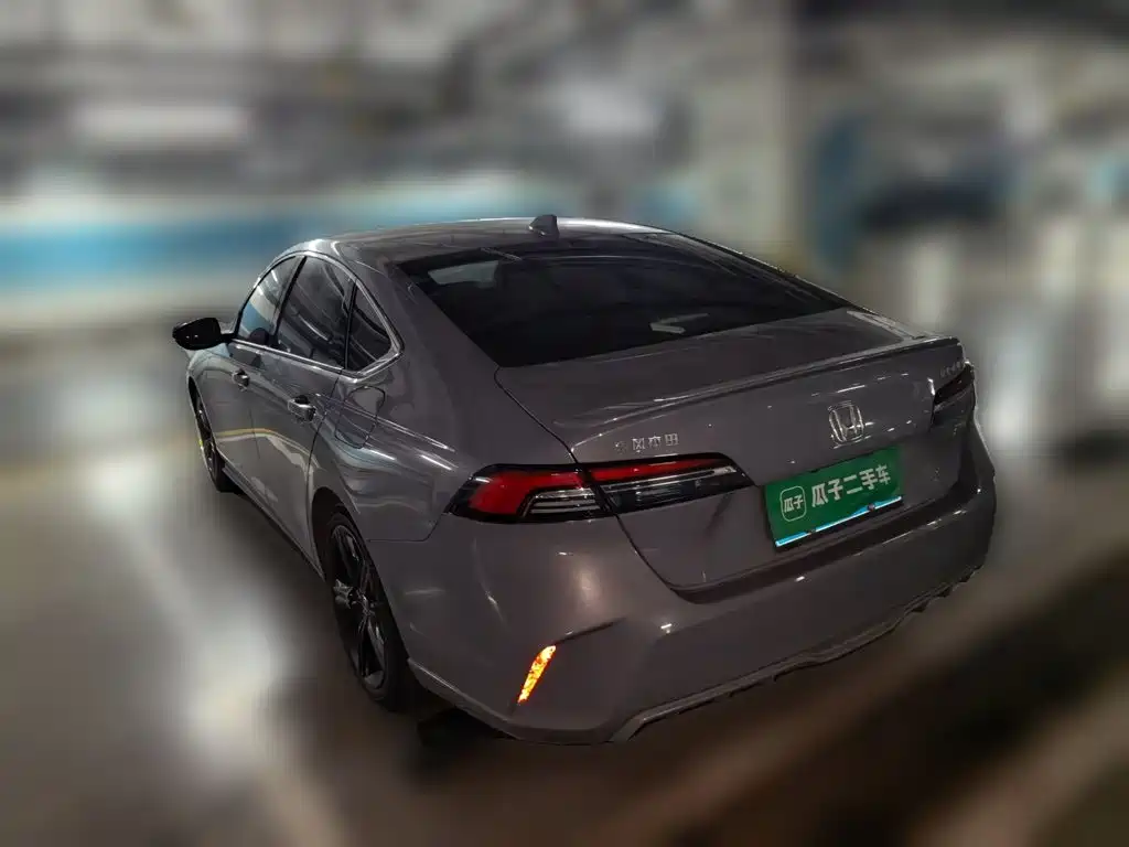 Honda Inspire — фото 4