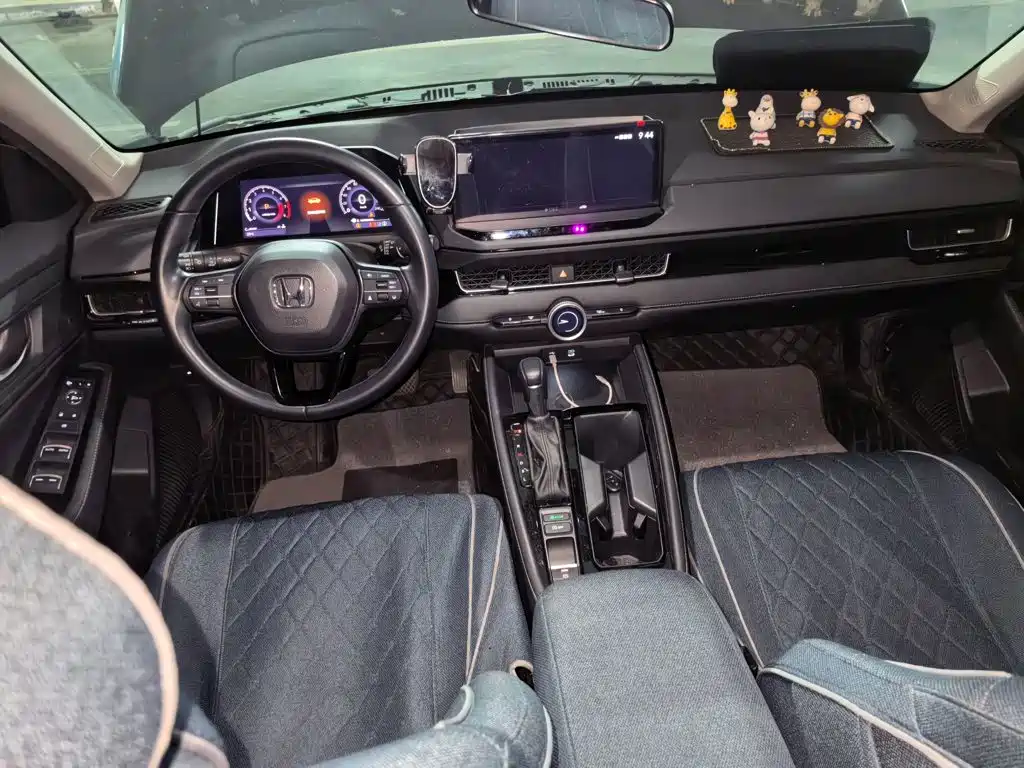 Honda Inspire — фото 10