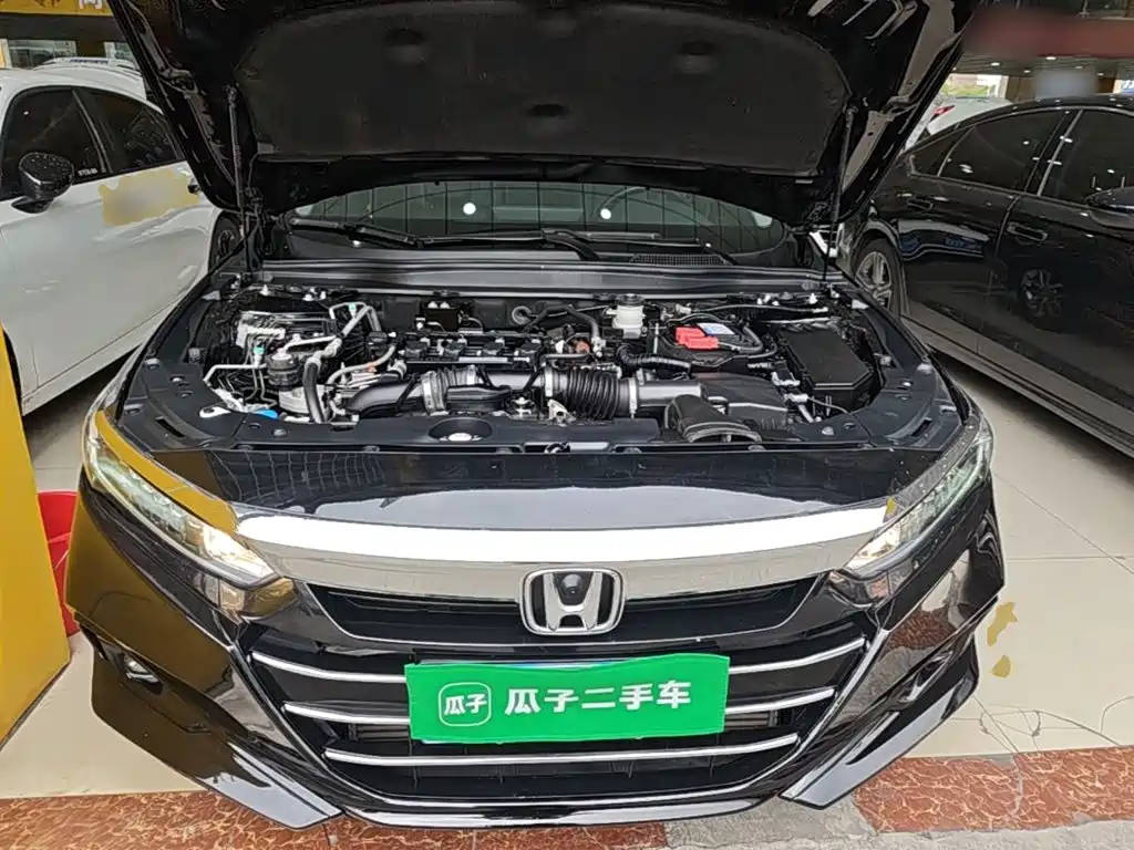 Honda Accord — фото 19