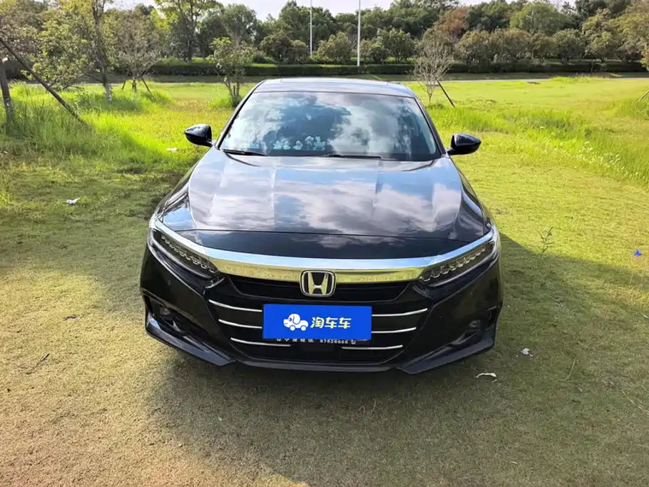 Honda Accord — фото 2