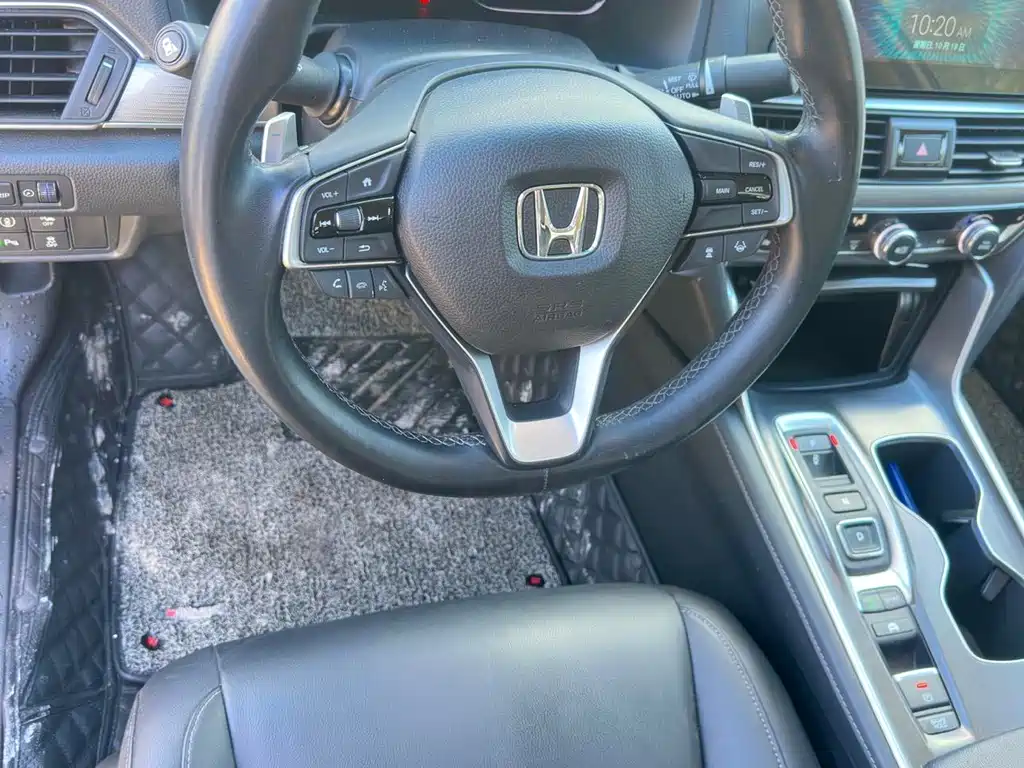 Honda Accord — фото 4