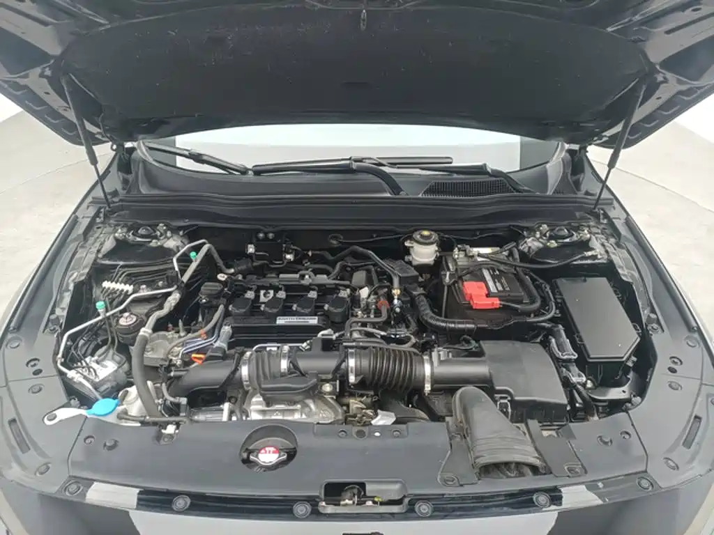 Honda Accord — фото 13