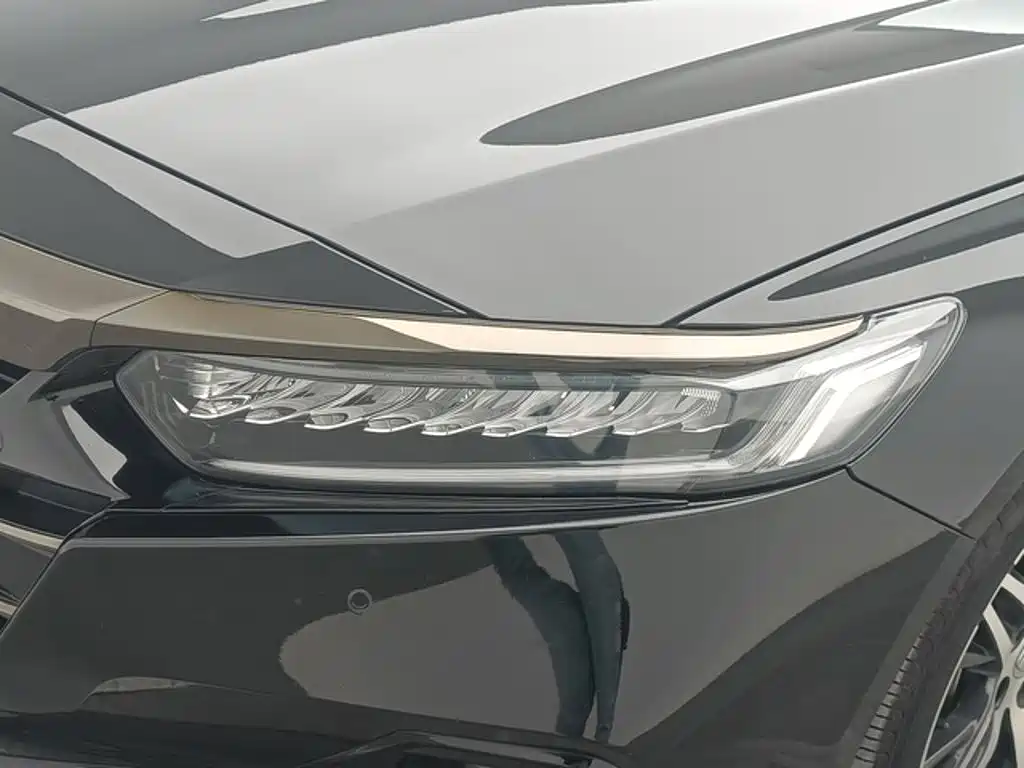 Honda Accord — фото 14