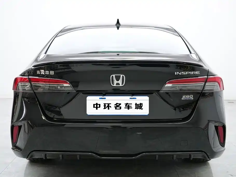 Honda Inspire — фото 15