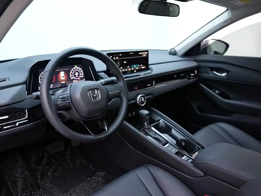 Honda Inspire — фото 7