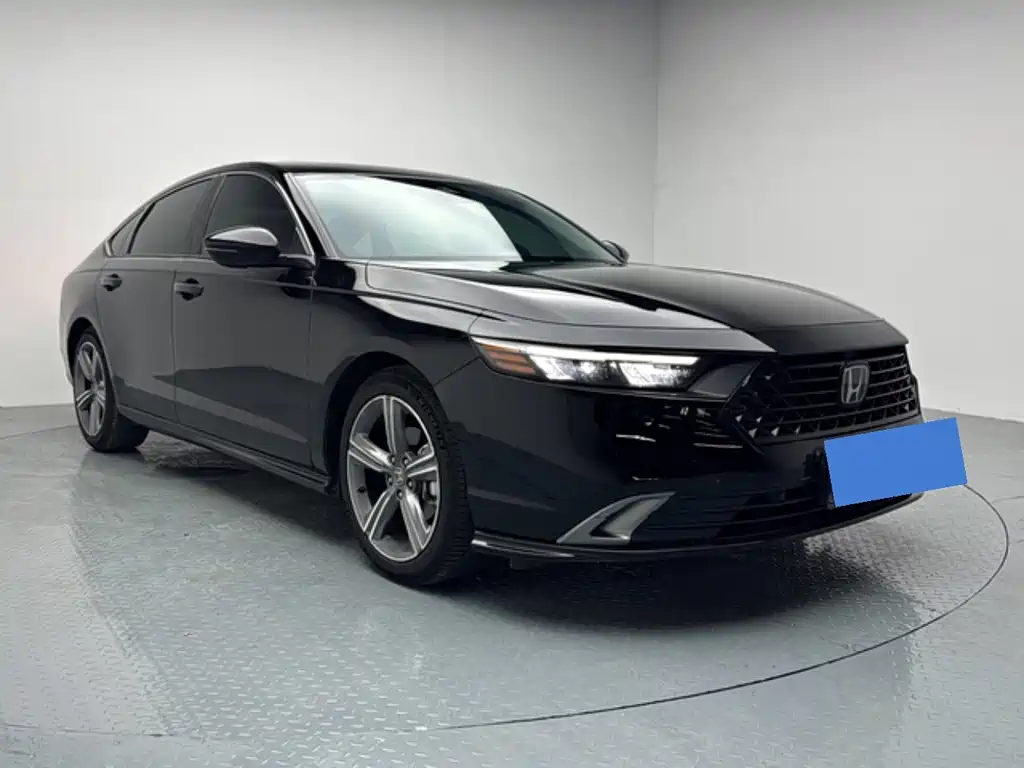Honda Accord — фото 3
