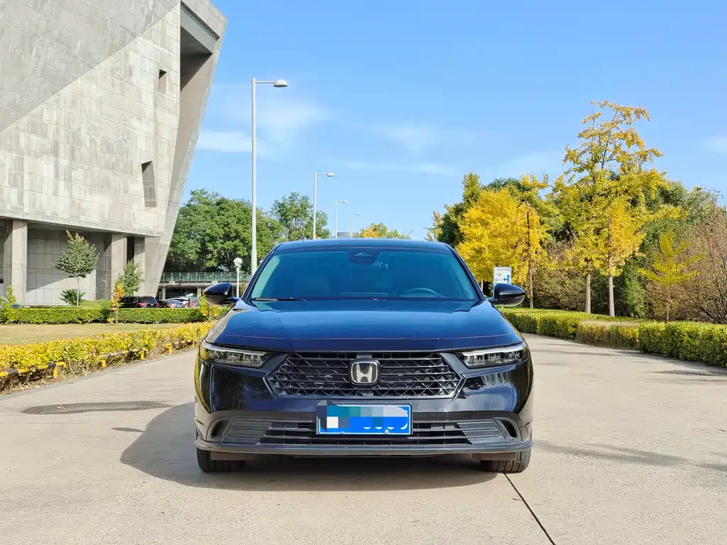 Honda Accord — фото 2