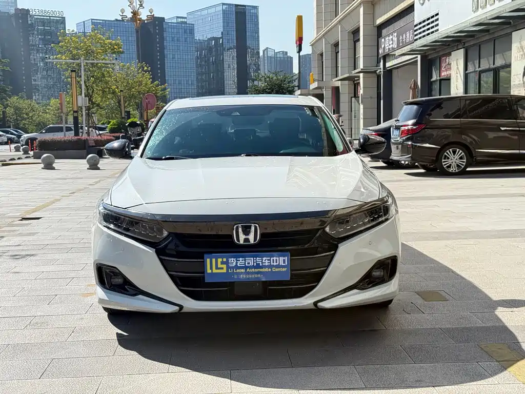 Honda Accord — фото 2