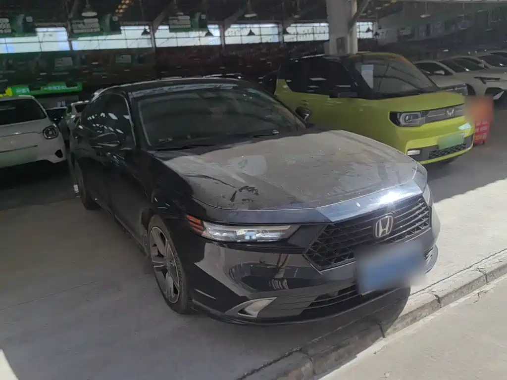 Honda Accord — фото 3