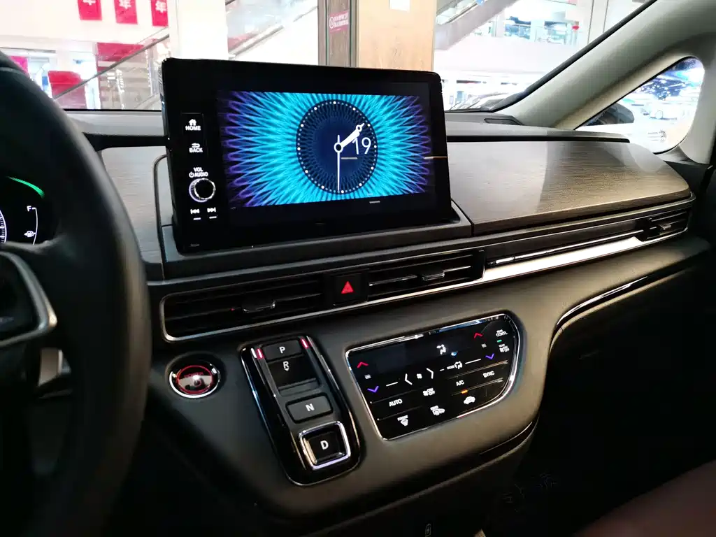Honda Odyssey — фото 10