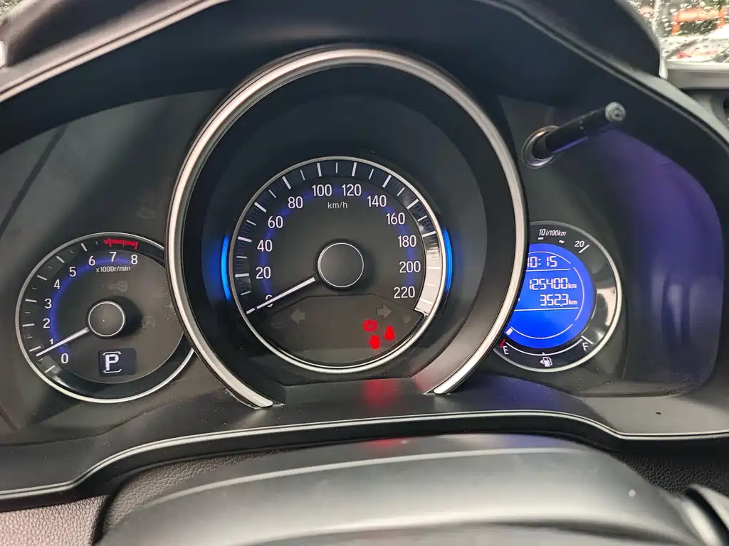 Honda Fit — фото 9