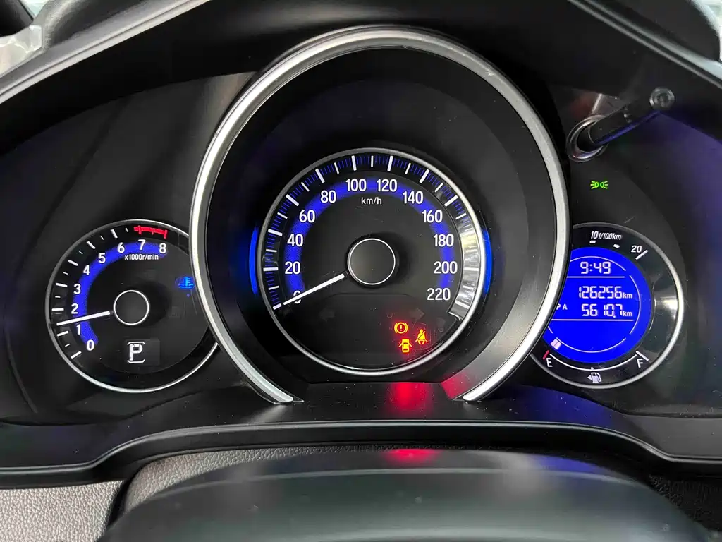Honda Fit — фото 9