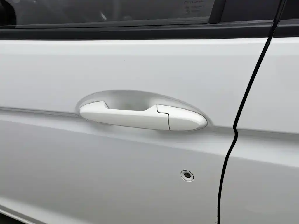 Honda Fit — фото 18