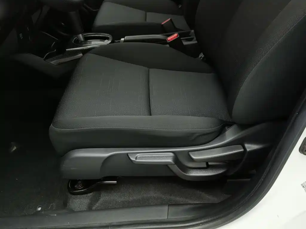 Honda Fit — фото 20