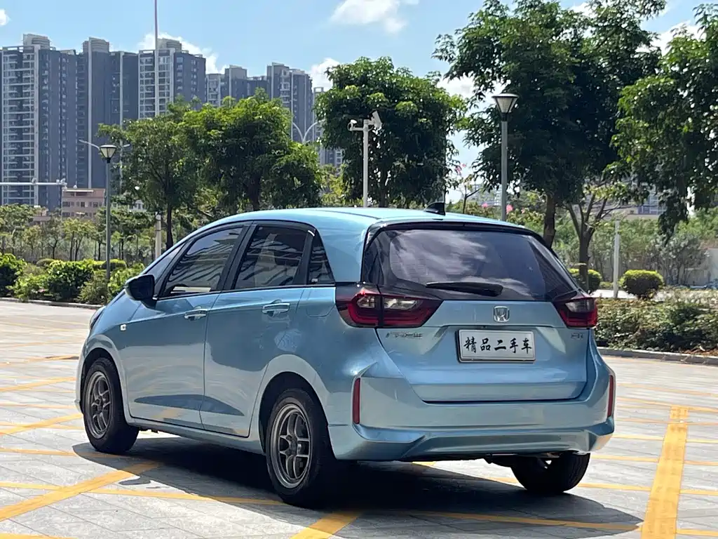 Honda Fit — фото 4