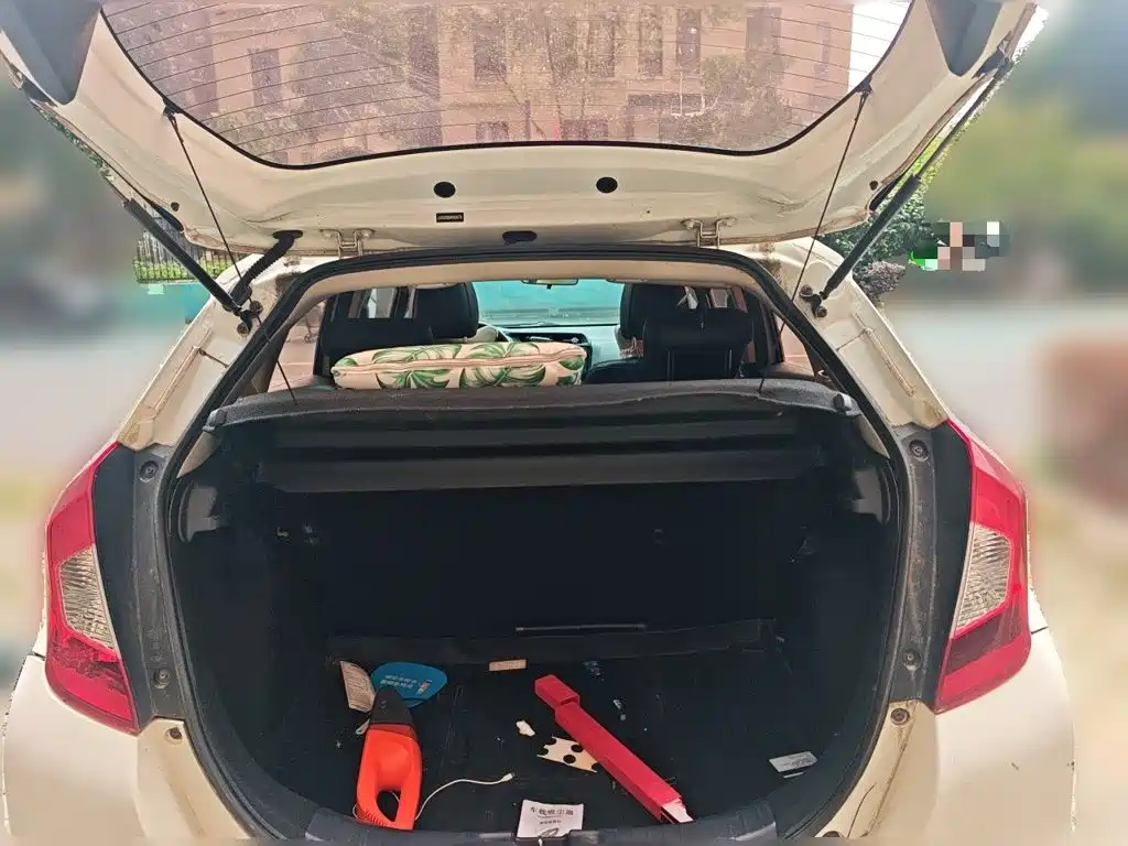 Honda Fit — фото 15