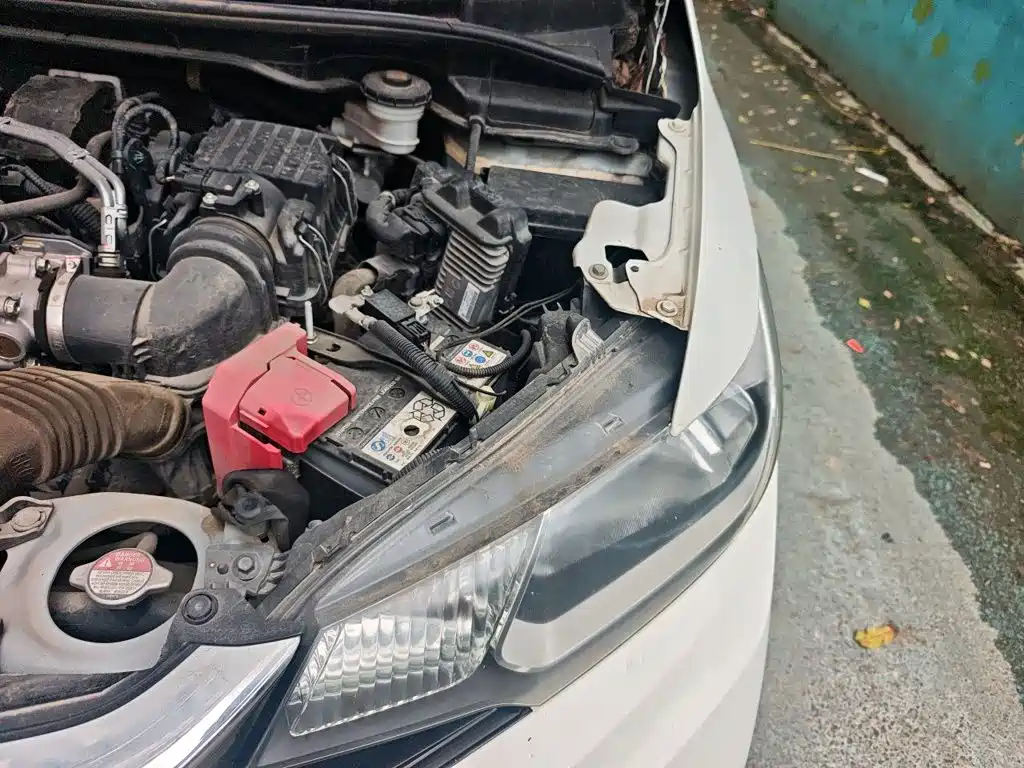 Honda Fit — фото 21