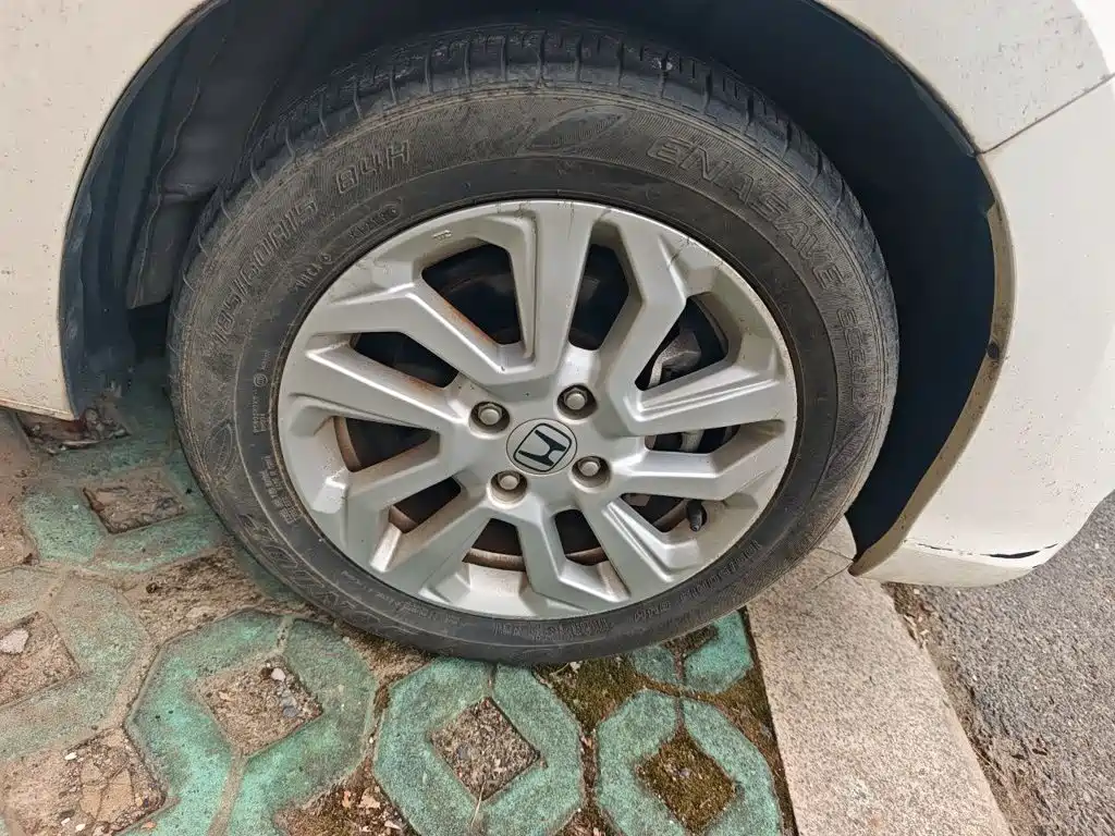 Honda Fit — фото 24