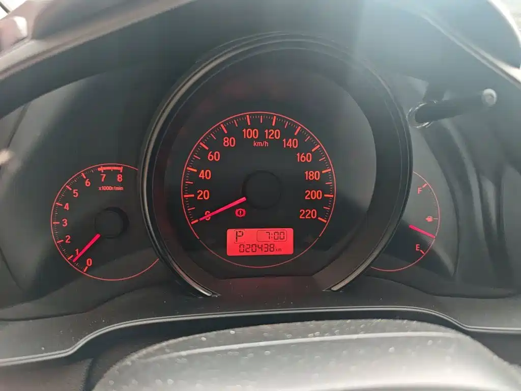 Honda Fit — фото 7