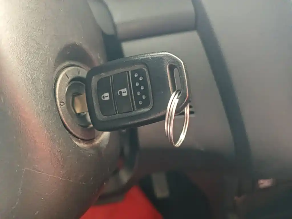 Honda Fit — фото 8